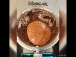 Brownie cheesecake de moras con Thermomix