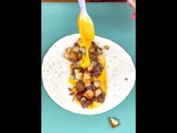 Burrito de papa con carne y queso de Taco Bell | Receta para freidora de aire y sartén
