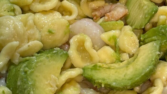 PASTA 🍝 TEMPLADA CON GAMBAS 🍤 Y AGUACATES. 🥑 CON THERMOMIX 7!!