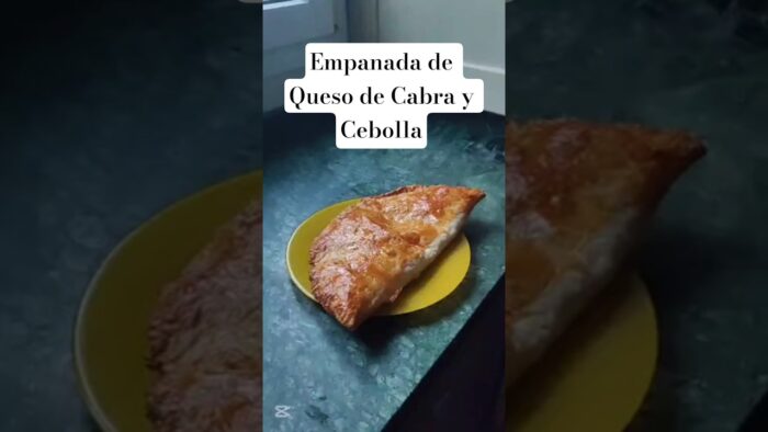 Receta de Empanada de Queso de Cabra y Cebolla|@superlechuga9081 #shorts #recetas #cooking