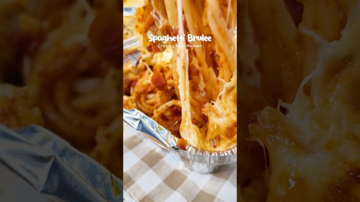 Spaghetti Brulee 🍝🧀 #spaghetti #airfryer #recipe #food #shorts #spaghetiibrulee