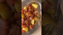 Tartar de atún con patatas fritas en airfryer