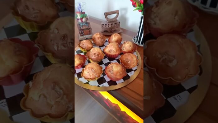 Airfryer de 14 dakikada muffin kek