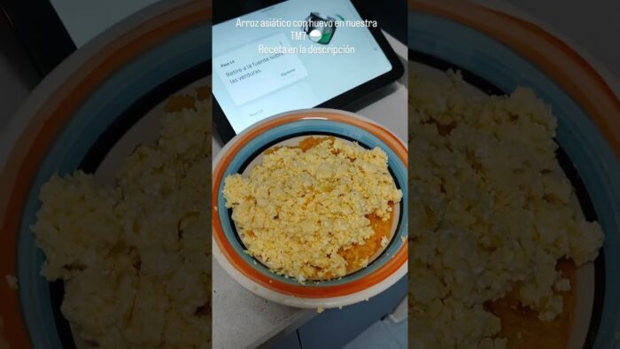 Arroz asiático con huevos en Thermomix en TM7 #thermomix #TM7 #arrozasiatico