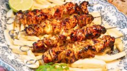 Cómo Hacer Brochetas en Freidora de Aire ¡En Minutos!