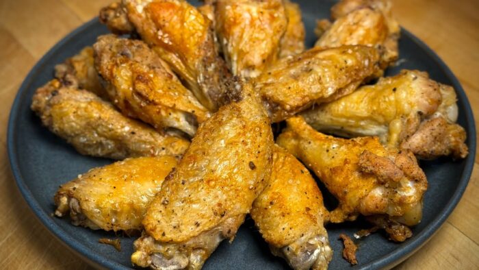 ¡Alitas de pollo crujientes hechas en freidora de aire!