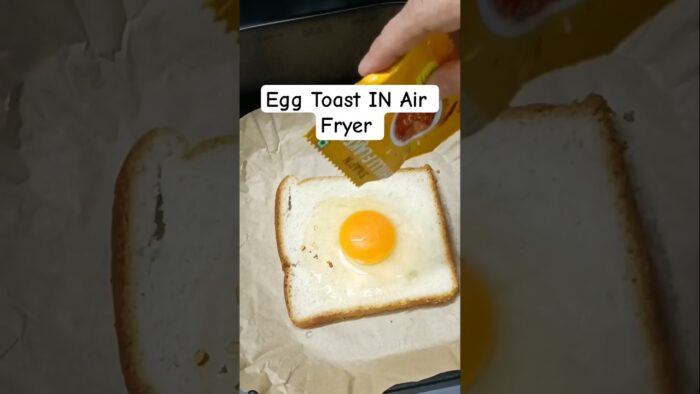 🥚 Air Fryer Egg Toast | Easy 5-Min Breakfast Recipe 🍞#shorts #youtubeshorts #ytshorts #airfryer