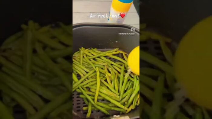 Air fried beans #viral #trendingshorts #viralvideo #airfriedrecipe #viralrecipe
