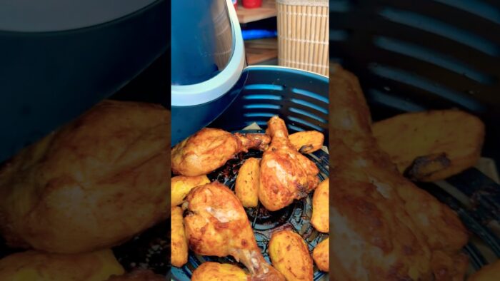 Airfryer  Roast Chicken 🍗 #poulet #airfryerrecipes  #philips #دجاج #cooking