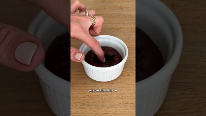 ChocoPostre sin harina ¡Guarda la receta! #shorts