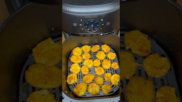 Crispy Fried Potato Recipe in Air Fryer👌#airfryer #trending #viral #viral #shorts #youtubeshorts
