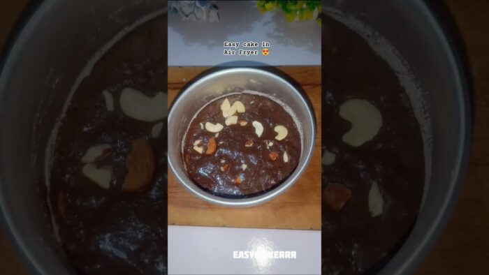 Easy Cake In Air Fryer 😍 #airfryerrecipes #yt #shorts #ytshorts #cake