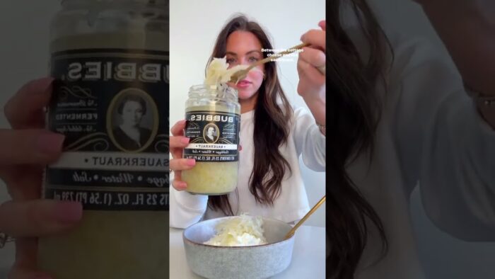 Easy cottage cheese bowl 🤌 a filling breakfast or lunch packed with protein and probiotics!