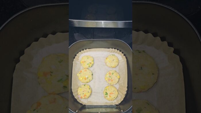 Leftover Rice Recipe In Airfryer #ricerecipe #leftoverricerecipe #leftover #recipes #shorts #reels