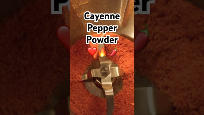 Making cayenne pepper powder using Monsieur cuisine smart 🌶️🔥#monsieurcuisinesmart #thermomix