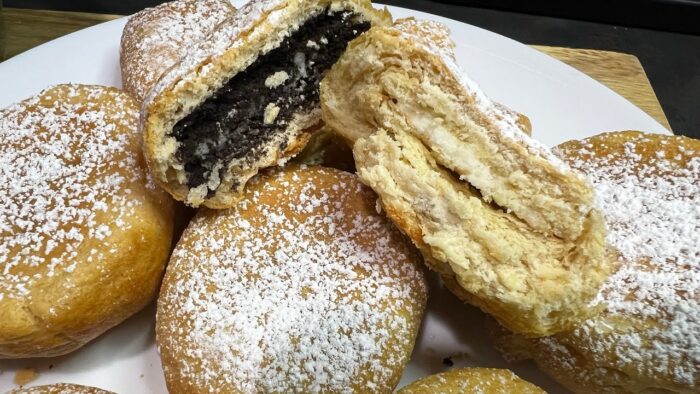 Panecitos con galletas en la freidora de aire