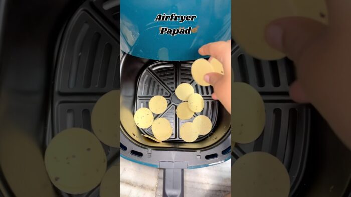 Papad in airfryer 🫶 #trending #food #yummykitchen #viralnow #recipe #yummmmy #cooking #easyrecipe