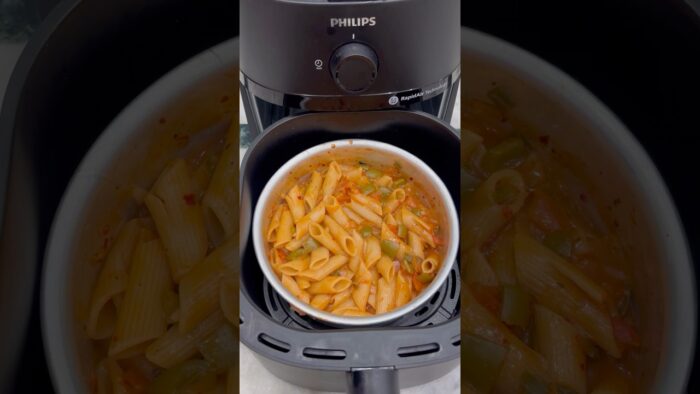 Pasta Recipe in Air Fryer #shorts #viral #trending #youtubeshorts #ytshorts #yt #foodie