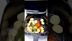 Potato Snacks/Roasted Aloo in Air Fryer 😋#shorts #recipe #shortsfeed #youtubeshorts #trending #viral