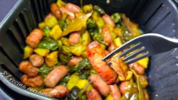Salchichas y patatas en airfyer🤩Plato único fácil y barato.
