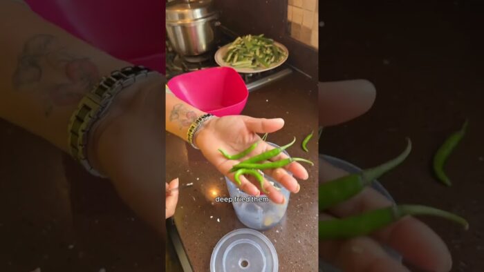 Super crispy okra fries in the air fryer!!!! What a treat