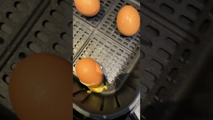 Using Air fryer to boil eggs. #funny #technology