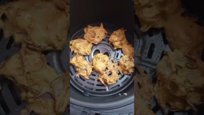 air fryer pakudi recipe #shorts#food #recipe #ytshorts #viral #youtubeshort #cute gelhi food vlog