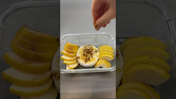 Air Fryer Camembert with Pears (Melted Cheese Dip!) | Easy Air Fryer recipes | Fall snack