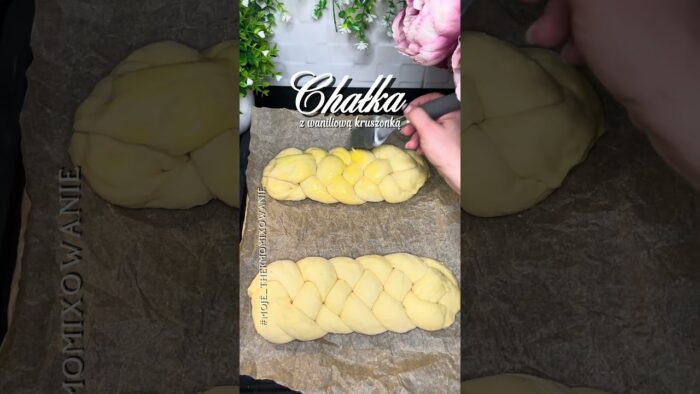 Chałka pleciona z 4 części