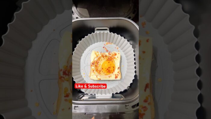 😋Cheese Egg Bread Recipe in Air Fryer #shorts #viral #trending #food #egg #tasty #ytshorts #reels