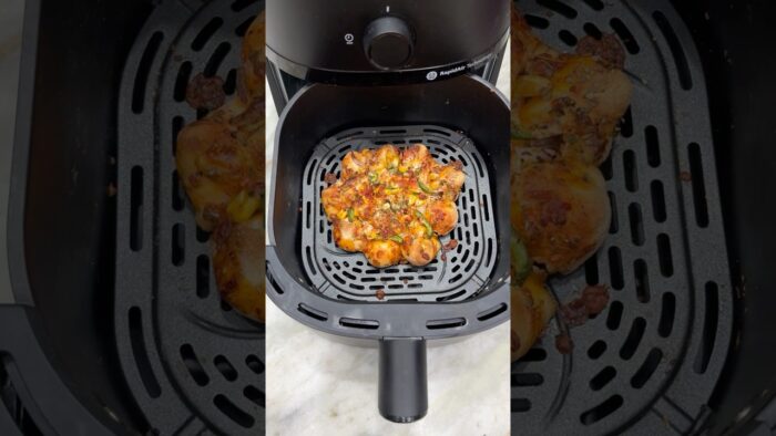 Delhi most favourite BOMB Pizza #shorts #ytshorts #pizza #trending #food #airfryer #recipe