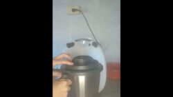 Pastel salado de salmón y queso, fácil y rico con Thermomix