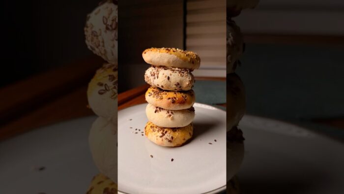 Quick Kitchen Fix: 10-Minute Airfryer Bagel Recipe🥯⚡ #bagelrecipe #airfryer #shorts #viral #cooking