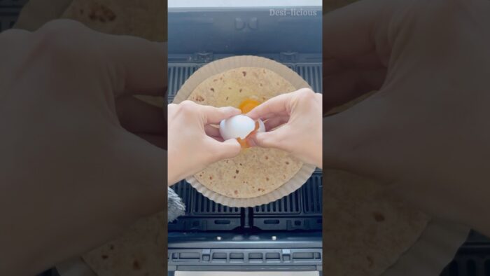 Viral High Protein Breakfast recipe in air fryer #shorts #trendingshorts #viralshorts #ytshorts