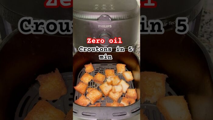 Zero oil bread 🍞 croutons for soup 🍲 #recipe #airfryer