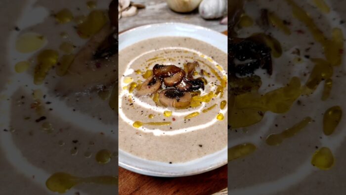 ¡La mejor crema de champiñones¡ 🍄🍄 #shorts #youtubeshorts #recetas