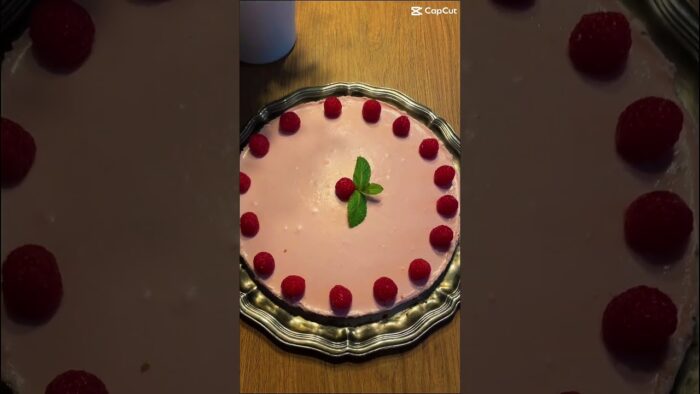 Малинов чийзкейк