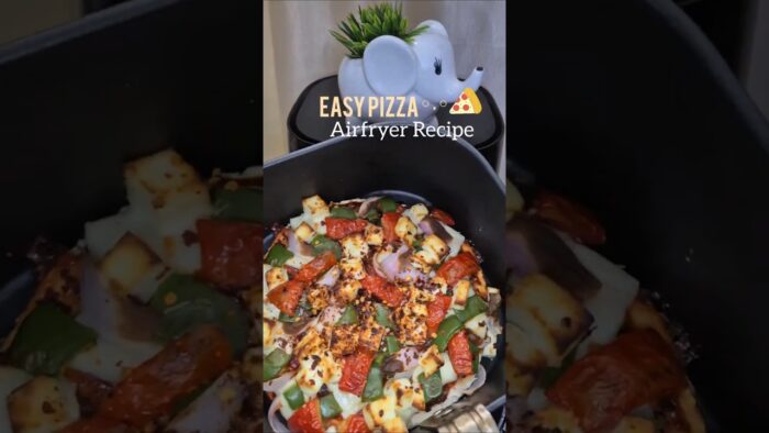 വീട്ടിൽ ഒരു പിസ്സ ഉണ്ടാക്കിയാലോ?? Easy Pizza Recipe in Airfryer #airfryer  #pizza #youtubeshorts