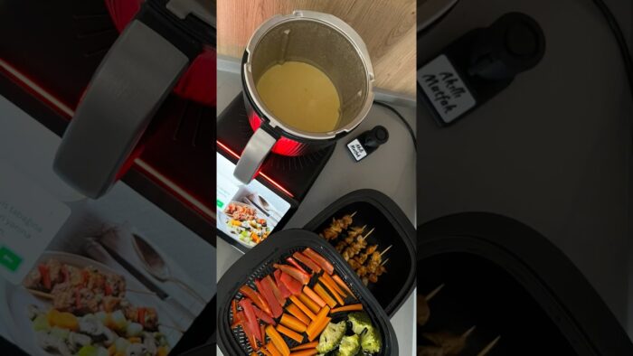 10 dk hazırlık, 25 dk pişme. Kendi pişiriyor zaten.#thermomixtm7 #thermomix