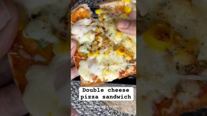 10 मिनट में बनाएं Double Cheese Pizza Sandwich | Airfryer Recipe
