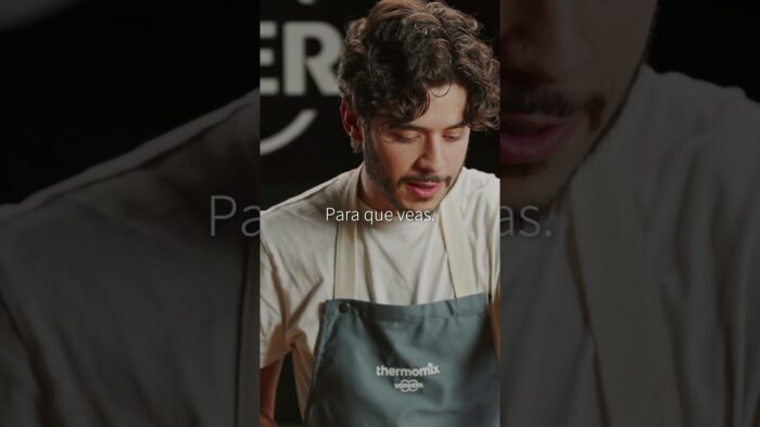 🥣 Abraham Mateo prueba la porra antequerana perfecta | Algo se Cuece by Thermomix