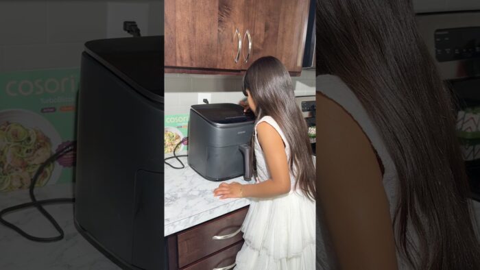 Alitas en salsa bbq y bufalo en mi air fryer . #wings #cosoriairfryer #cosoriturboblaze