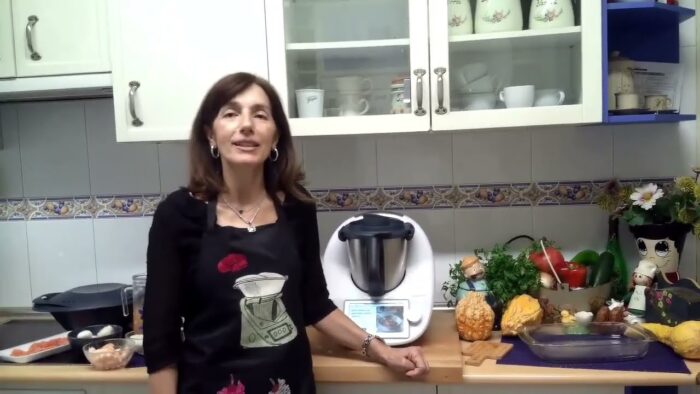 Arroz cremoso de gambones, salmón y verduras en thermomix.
