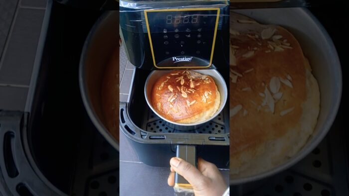 Cake Recipe in Air fryer | Vanilla flavour Cake Recipe |#shorts #recipe#cake#vanillacake#vrial