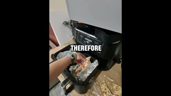 Cooking with Laura! Best air fryer pizza recipe ever! 🍕 #Pizza #Cooking #Hack #AirFryer