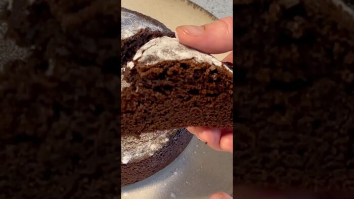 Gâteau Chocolat FACILE et ULTRA-MOELLEUX à l’Airfryer | Parfait pour Débutants 😍