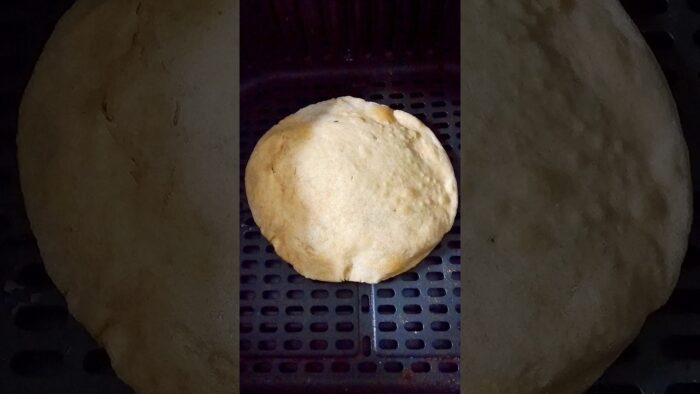 Lets Try Sattu Ka Paratha in Air Fryer #shorts #viral #recipe #sattuparatha #airfryer