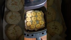 Nankhatai Recipe in Air Fryer 👌 #snacks #shorts #youtubeshorts