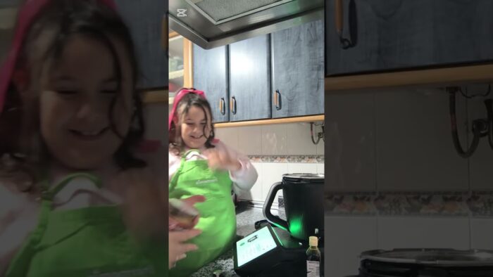 Nuestro primer taller Thermomix | Galletas caseras con mantequilla de cacahuetes