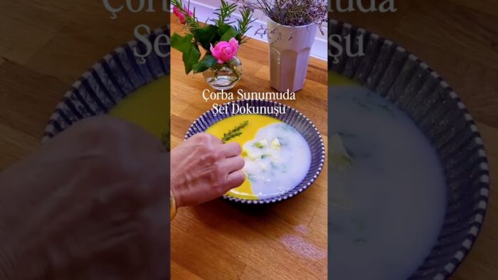 AYNI TABAKTA 2 FARKLI ÇORBA SUNABİLİRSİN